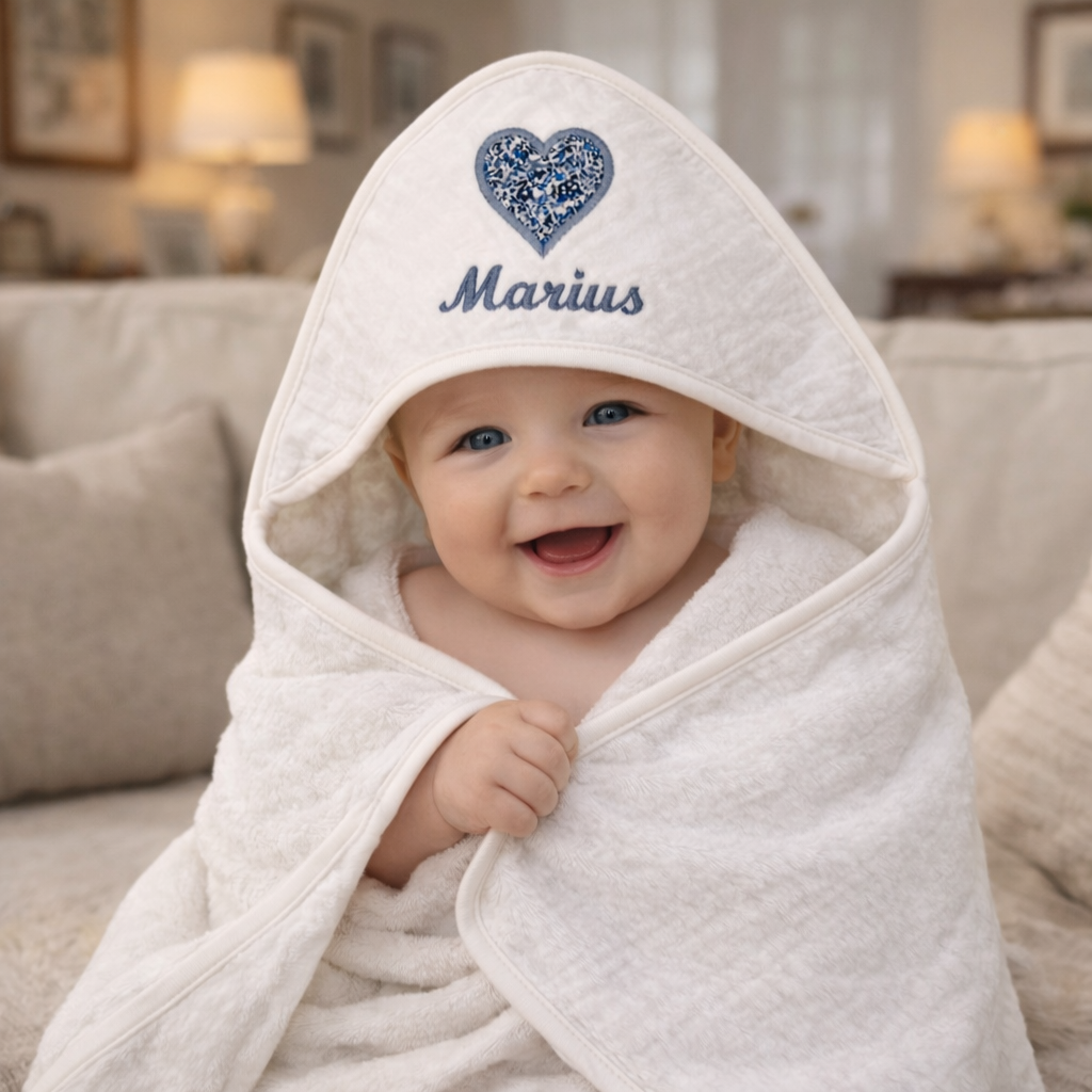 Baby Håndklæde Med Navn Liberty Blå