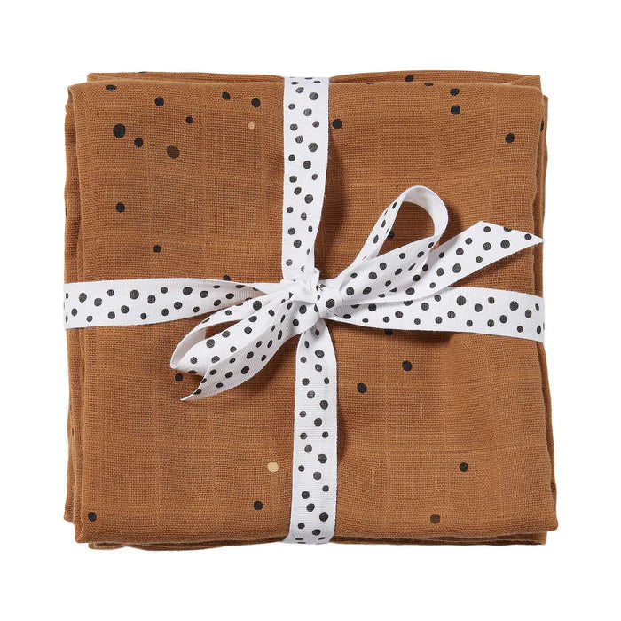 Done By Deer Svøb Dreamy Dots Mustard