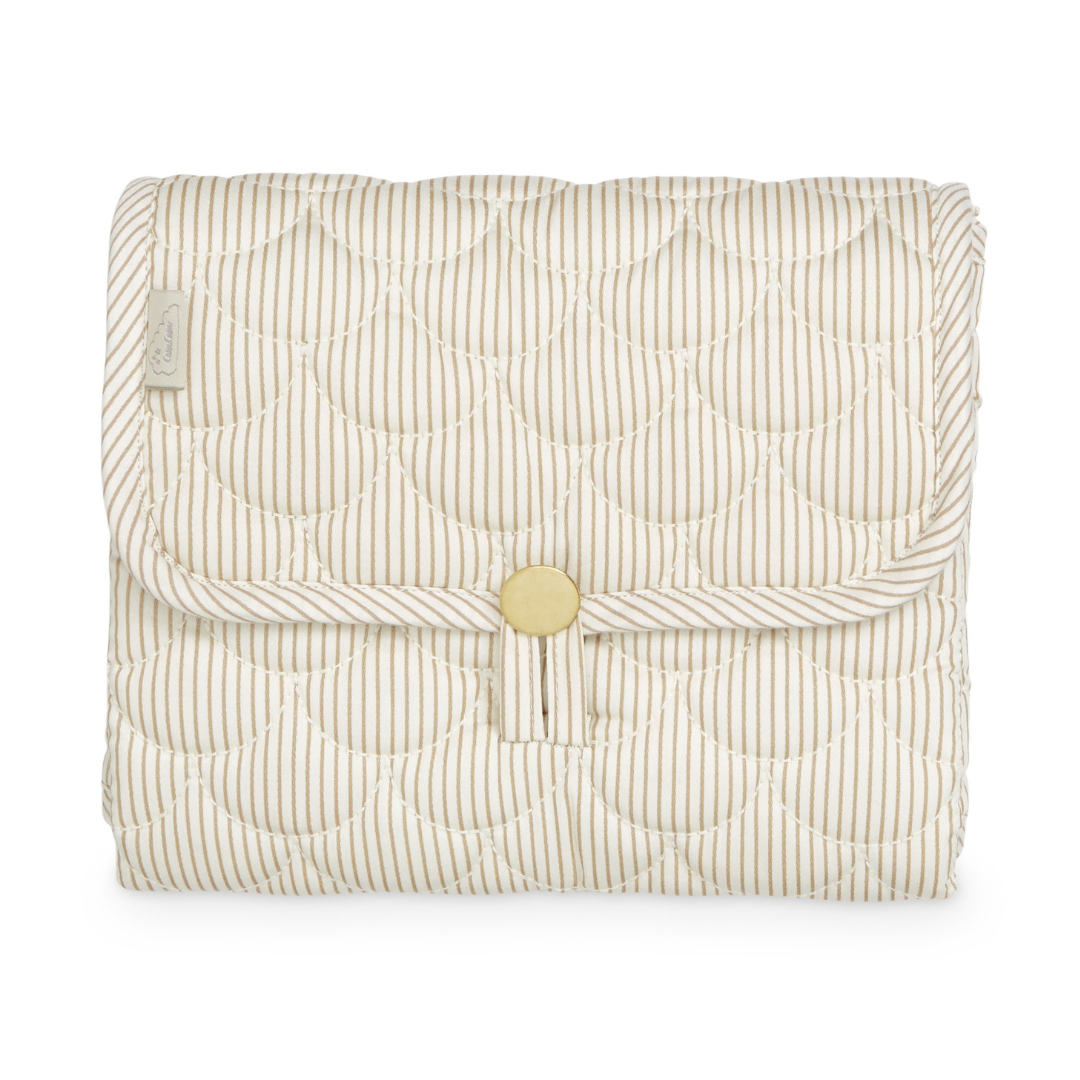 Cam Cam Copenhagen Quiltet Pusleunderlag Classic Stripes Camel