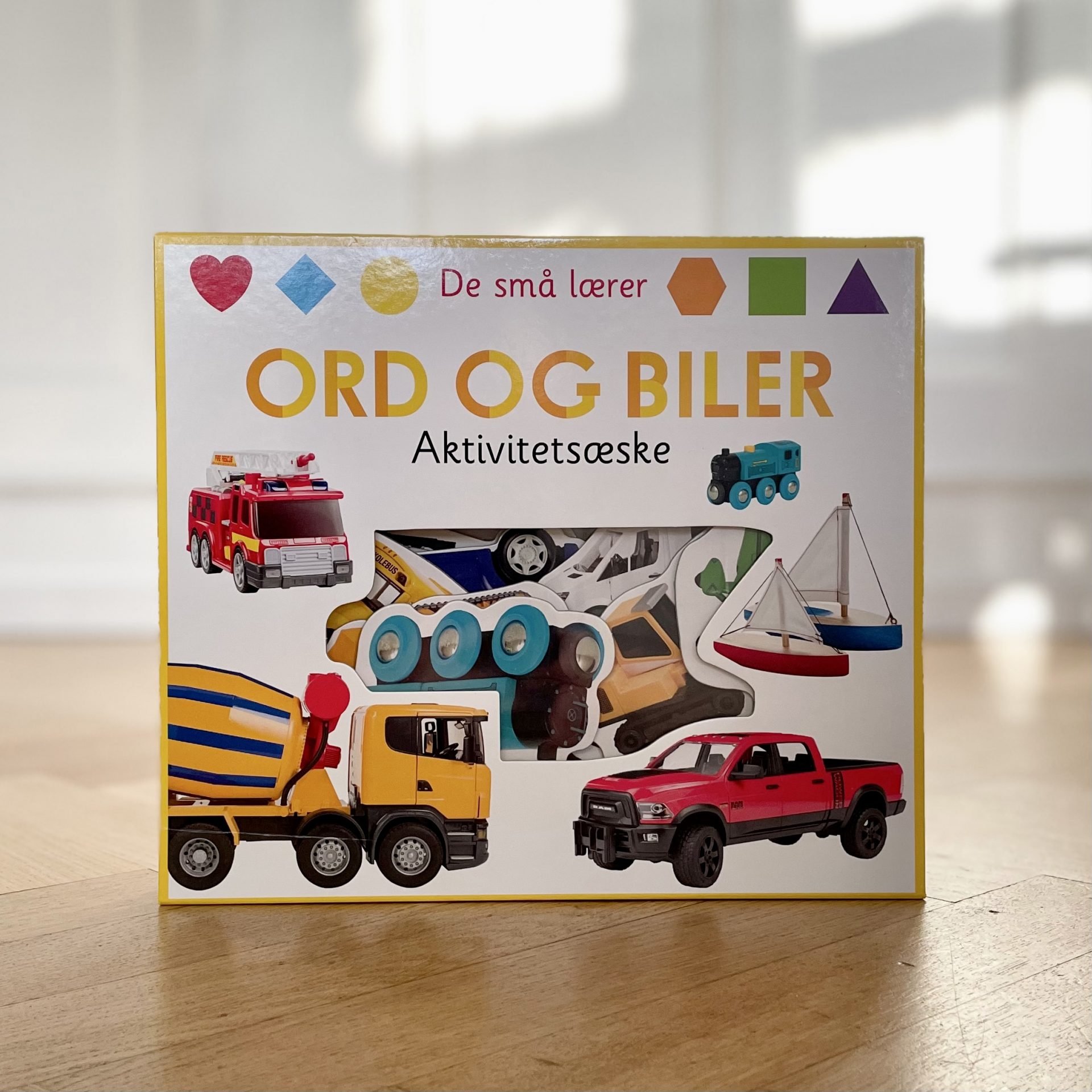 De Små Lærer Ord Og Biler Aktivitetsæske