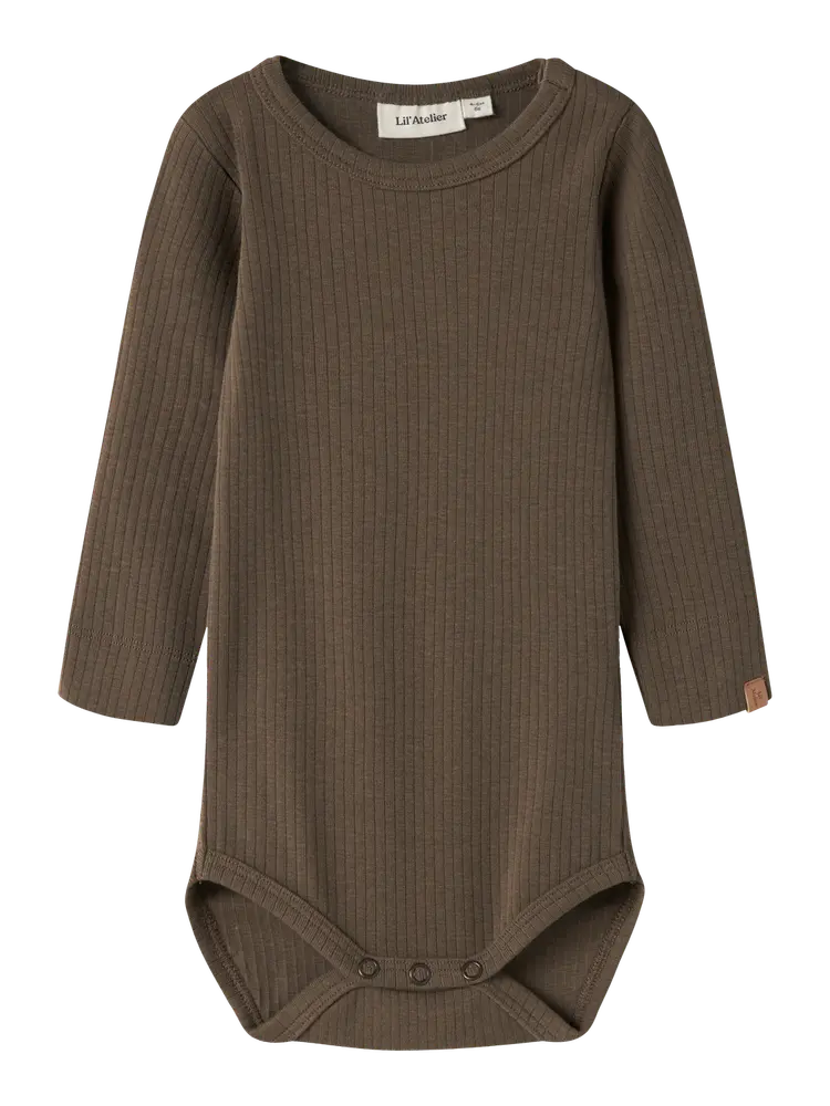Lil  Atelier Gabo Bib Langærmet Slim Body Teak 62